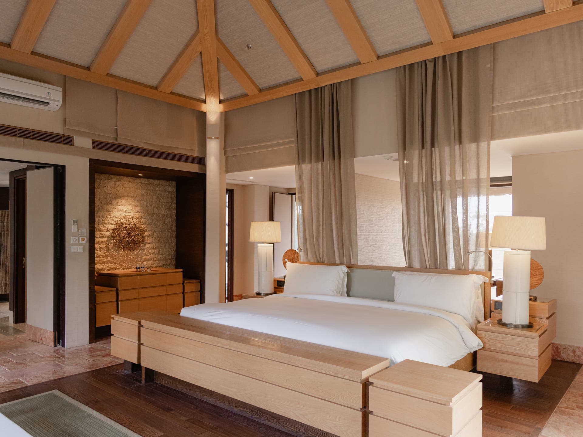 Editorial suite interior shaped for first impression and brand memory